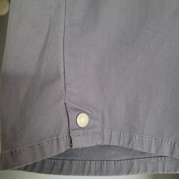 GLORIA VANDERBILT JAMIE MOON SHADE SHORTS - Picture 5 of 6